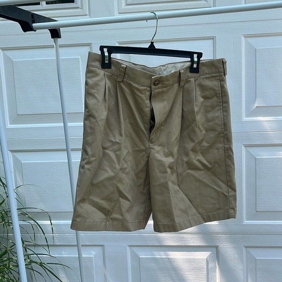 L.L. Bean Other - L. L. Bean Khakis Mens Shorts
